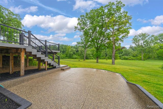69416 Brookhill Drive, Romeo, MI 48065