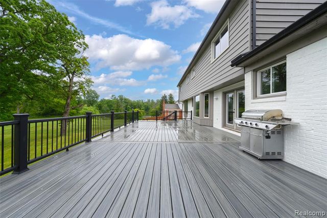 69416 Brookhill Drive, Romeo, MI 48065