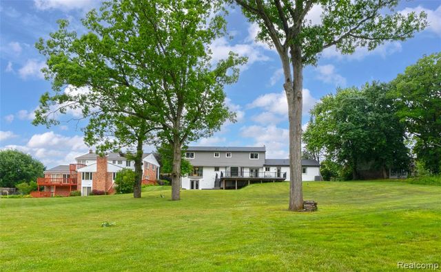 69416 Brookhill Drive, Romeo, MI 48065
