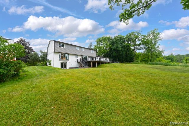 69416 Brookhill Drive, Romeo, MI 48065