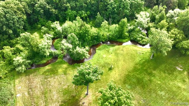 69416 Brookhill Drive, Romeo, MI 48065