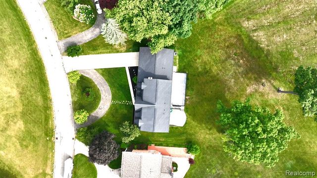 69416 Brookhill Drive, Romeo, MI 48065