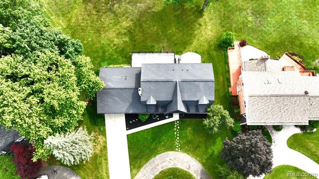 69416 Brookhill Drive, Romeo, MI 48065
