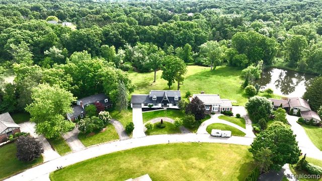 69416 Brookhill Drive, Romeo, MI 48065