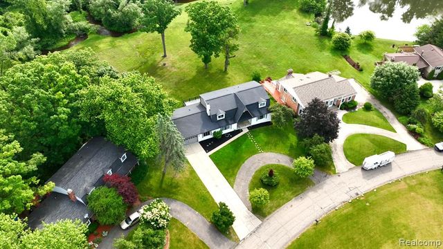 69416 Brookhill Drive, Romeo, MI 48065