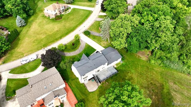 69416 Brookhill Drive, Romeo, MI 48065