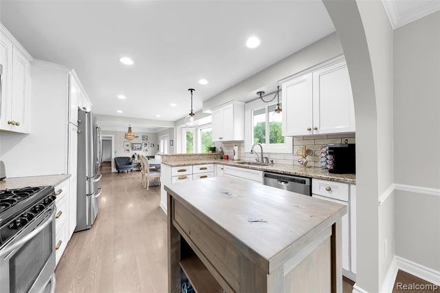69416 Brookhill Drive, Romeo, MI 48065