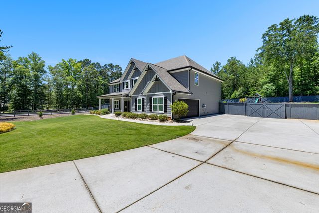 878 McIntosh Trail, Sharpsburg, GA 30277