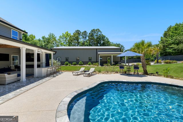 878 McIntosh Trail, Sharpsburg, GA 30277