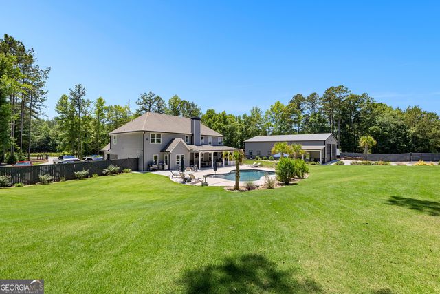 878 McIntosh Trail, Sharpsburg, GA 30277