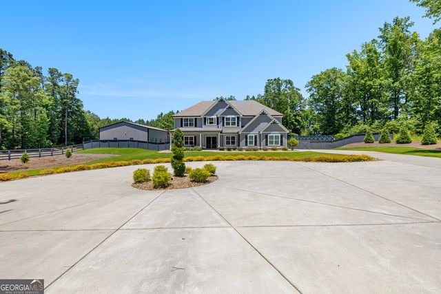 878 McIntosh Trail, Sharpsburg, GA 30277