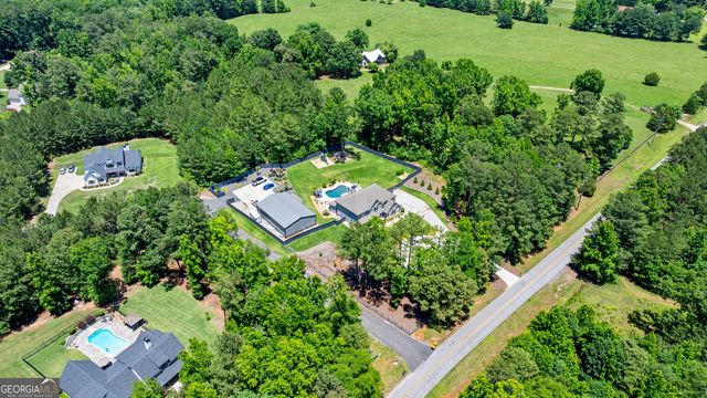 878 McIntosh Trail, Sharpsburg, GA 30277
