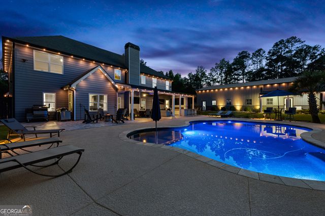 878 McIntosh Trail, Sharpsburg, GA 30277