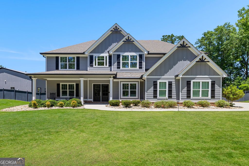 878 McIntosh Trail, Sharpsburg, GA 30277
