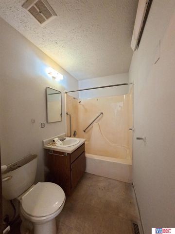 109 Main Street, Hordville, NE 68846