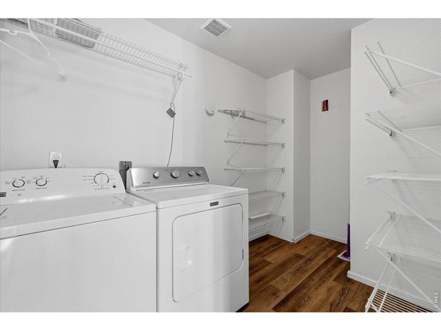 3901 Heatherwood Cir, Johnstown, CO 80534