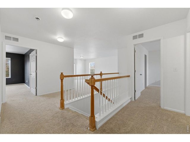 3901 Heatherwood Cir, Johnstown, CO 80534