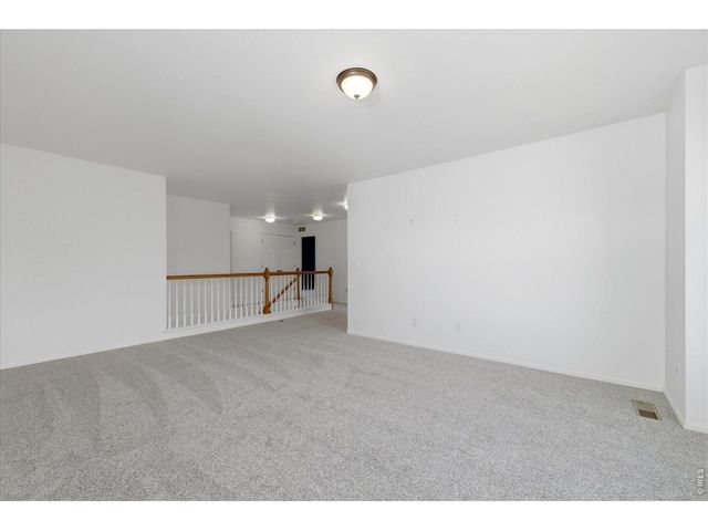 3901 Heatherwood Cir, Johnstown, CO 80534