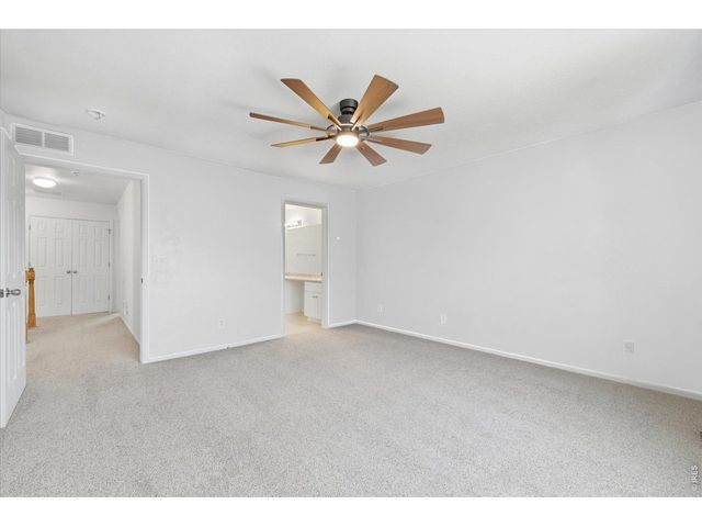 3901 Heatherwood Cir, Johnstown, CO 80534