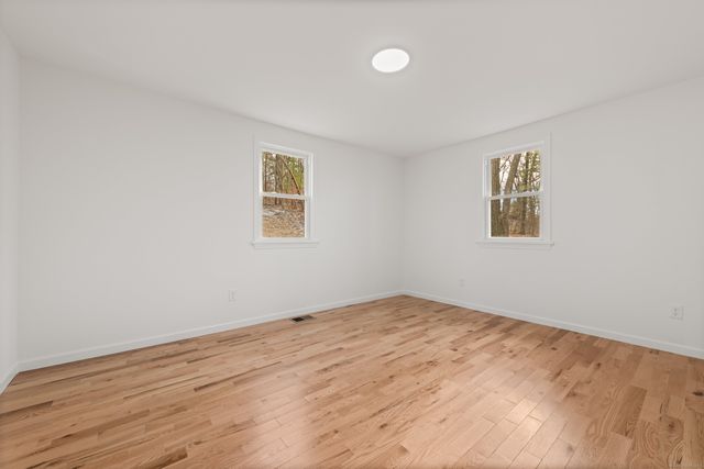 720 Beaumont Highway, Lebanon, CT 06249