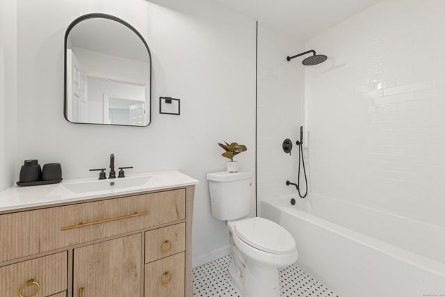 720 Beaumont Highway, Lebanon, CT 06249