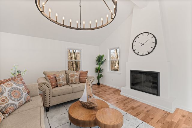 720 Beaumont Highway, Lebanon, CT 06249