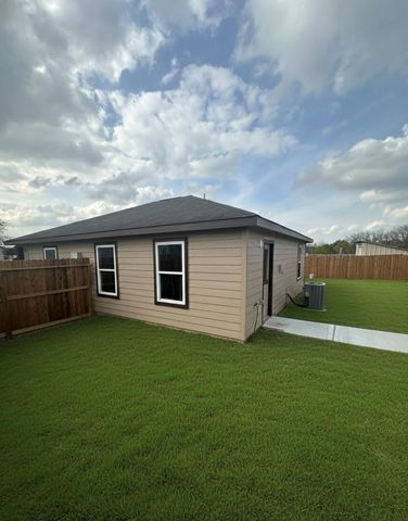 11203 Hall Ridge Court, Houston, TX 77075