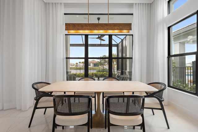 9933 Migration Point, Palm Beach Gardens, FL 33412