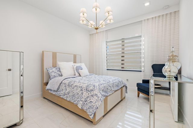 9933 Migration Point, Palm Beach Gardens, FL 33412