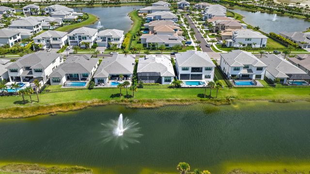 9933 Migration Point, Palm Beach Gardens, FL 33412