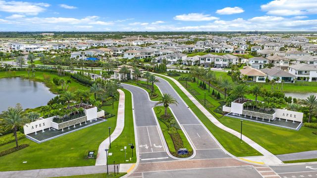 9933 Migration Point, Palm Beach Gardens, FL 33412