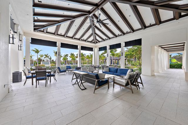 9933 Migration Point, Palm Beach Gardens, FL 33412