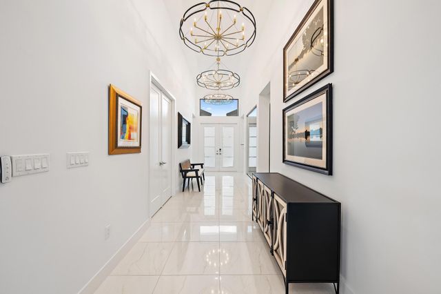 9933 Migration Point, Palm Beach Gardens, FL 33412