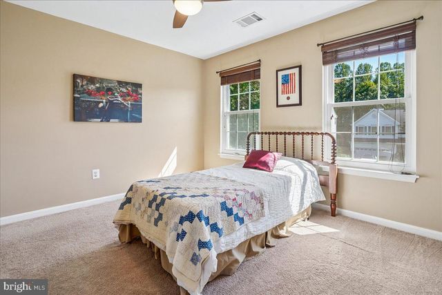 2900 NICELY CT, Dumfries, VA 22026