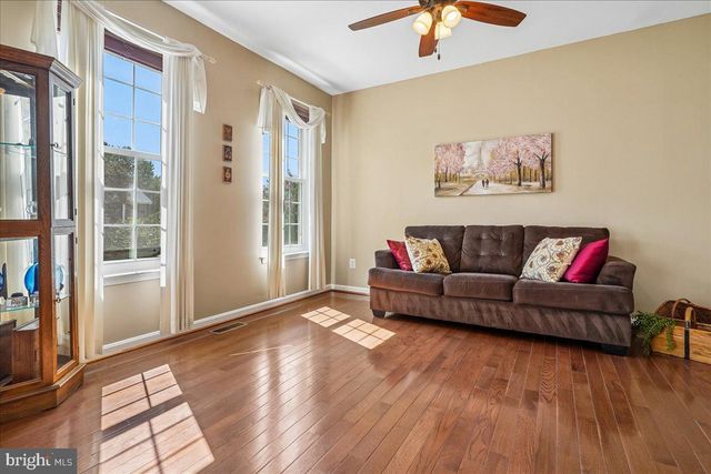 2900 NICELY CT, Dumfries, VA 22026