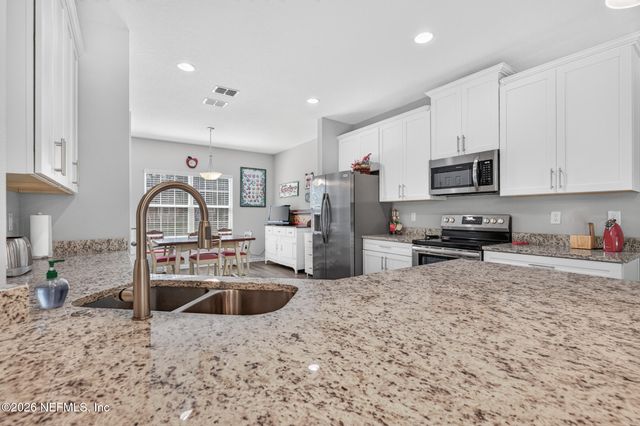 1634 EAST Road, Jacksonville, FL 32216