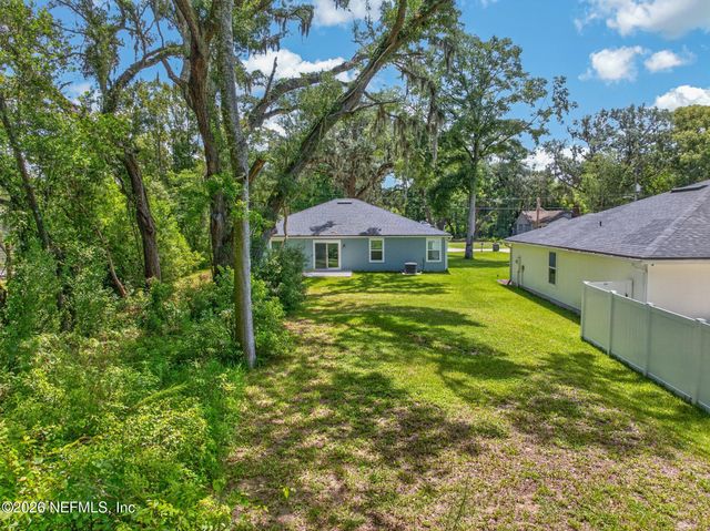 1634 EAST Road, Jacksonville, FL 32216
