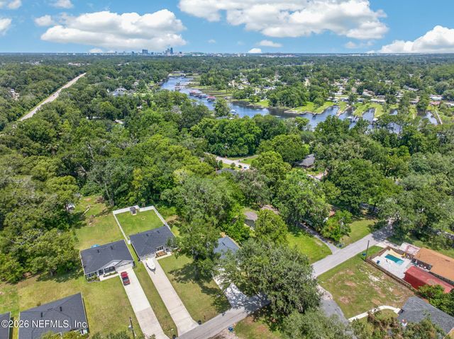 1634 EAST Road, Jacksonville, FL 32216