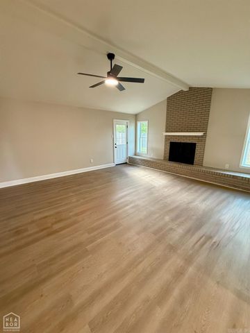 302 Clement, West Memphis, AR 72301