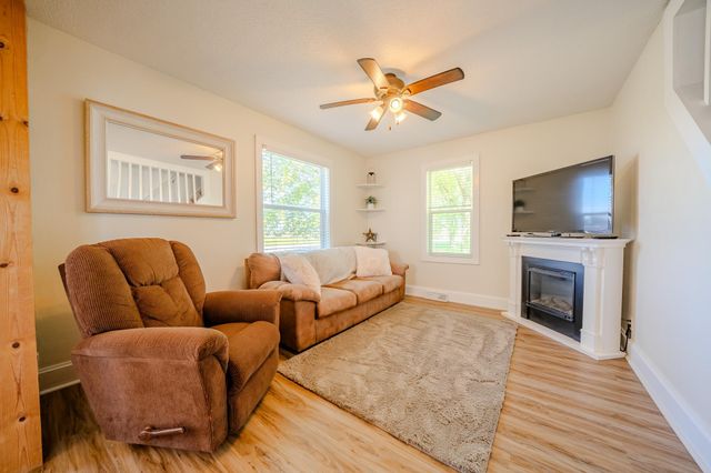 5976 County Road 141, Saint Augusta, MN 56301