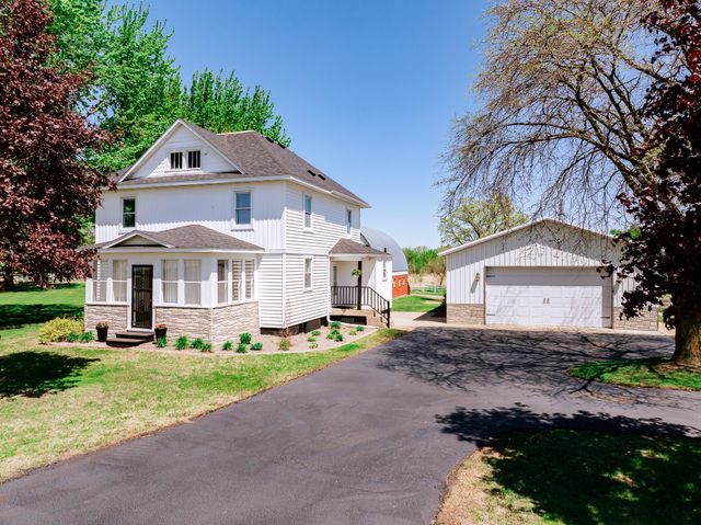 5976 County Road 141, Saint Augusta, MN 56301