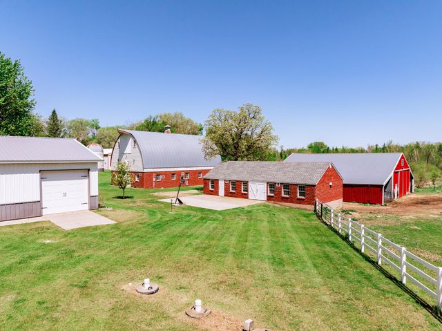 5976 County Road 141, Saint Augusta, MN 56301