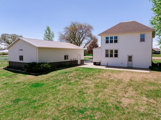 5976 County Road 141, Saint Augusta, MN 56301