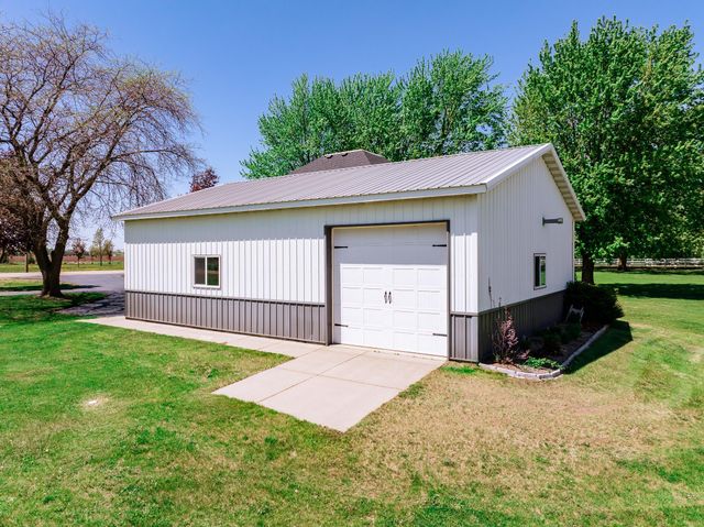 5976 County Road 141, Saint Augusta, MN 56301