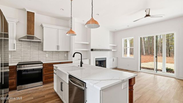 139 Lancashire Lane, West End, NC 27376