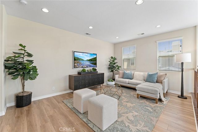 3229 Larkspur Street, Tustin, CA 92782