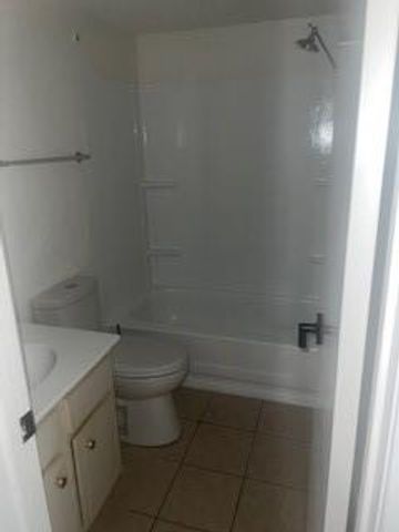 13046 Leader Street 982, Houston, TX 77072