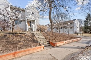 130 W 43rd Street, Minneapolis, MN 55409
