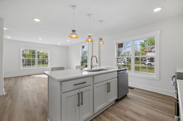 313 Portland Blvd, Portland, TN 37148