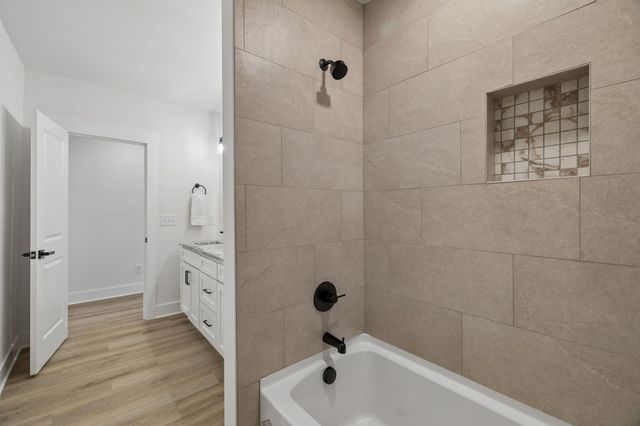 313 Portland Blvd, Portland, TN 37148